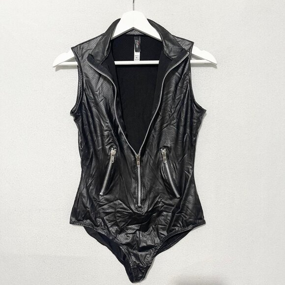 Faux leather black Bodysuit size M/L - Picture 4 of 8